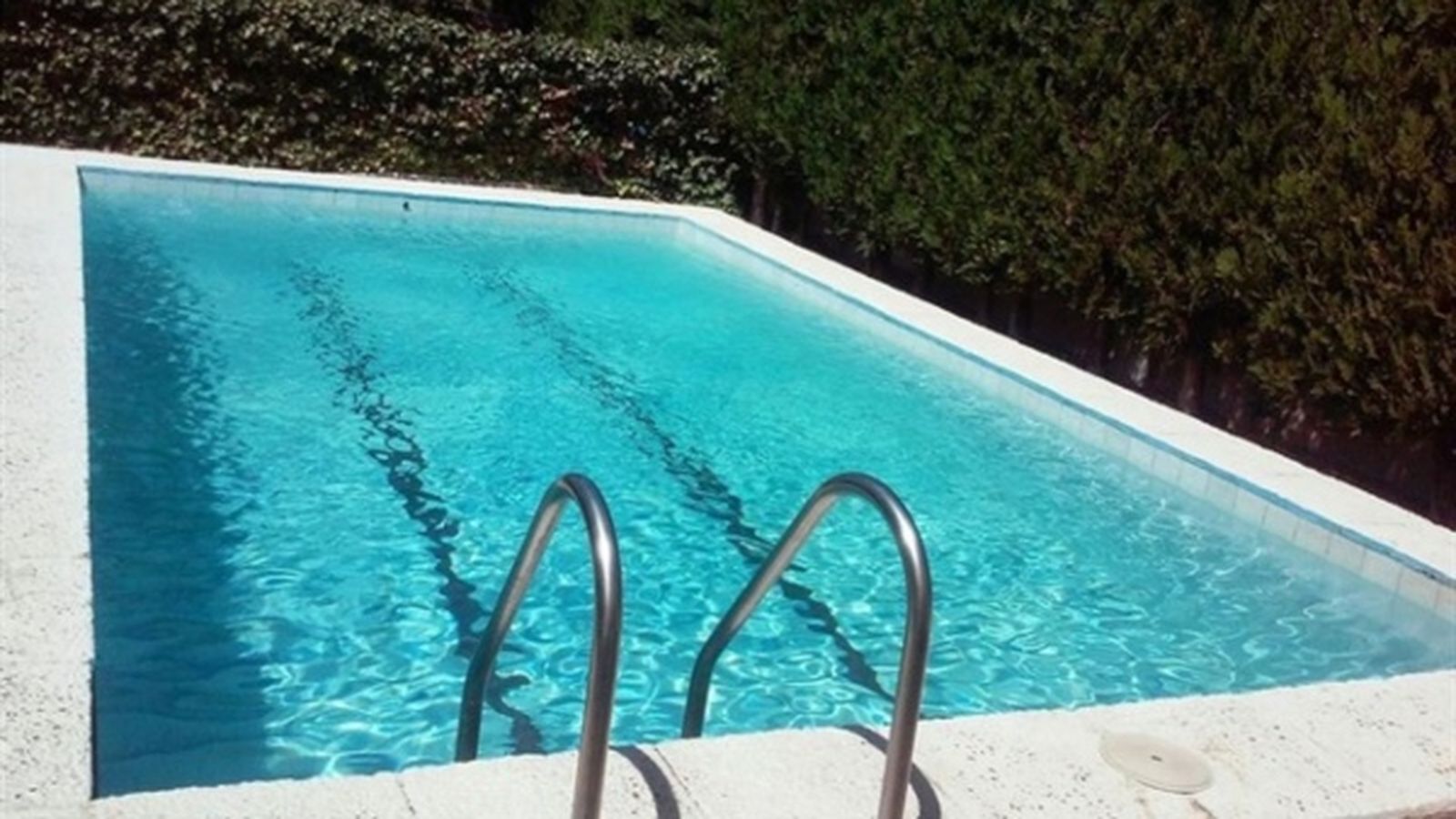 Imatge d'arxiu d'una piscina.