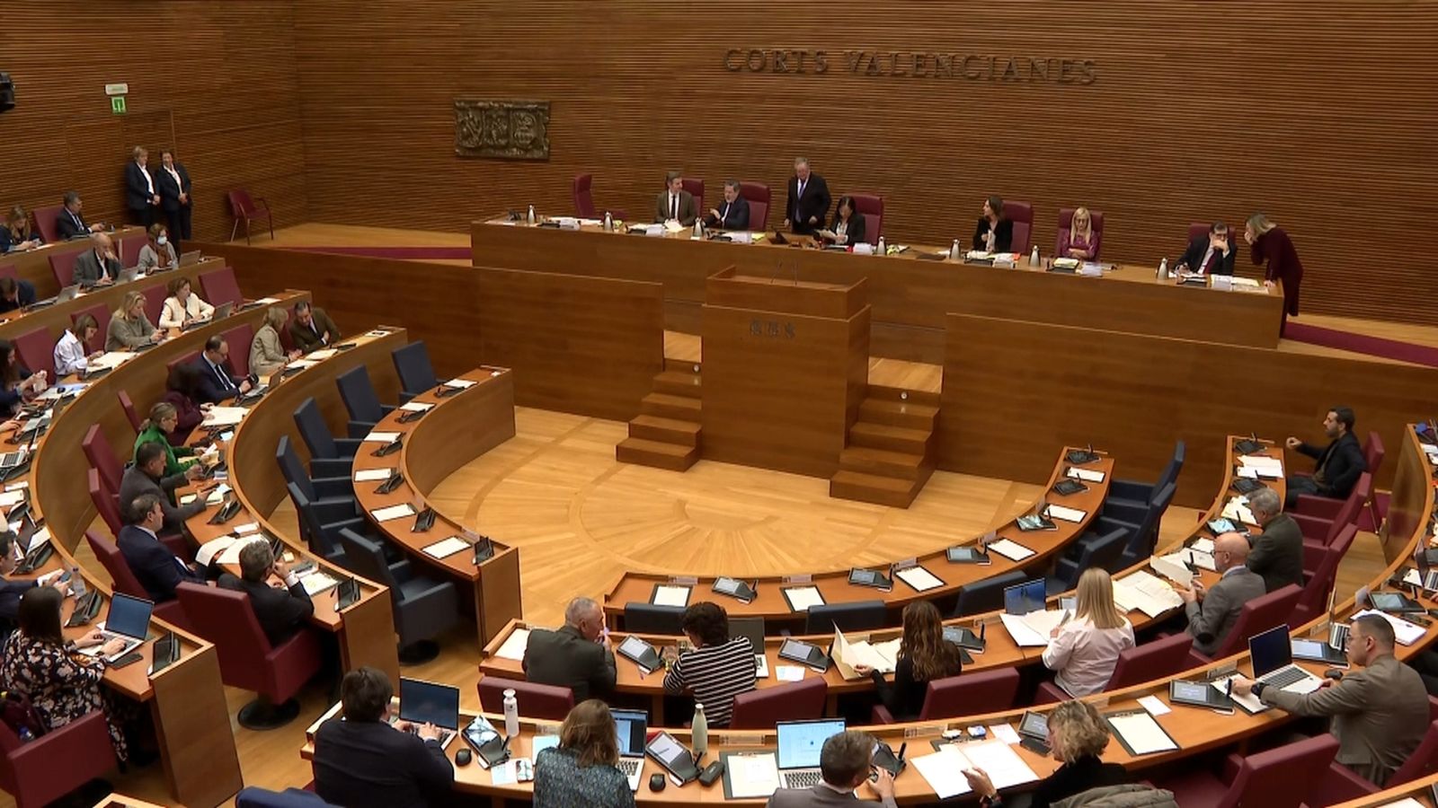 Nou reglament de les Corts