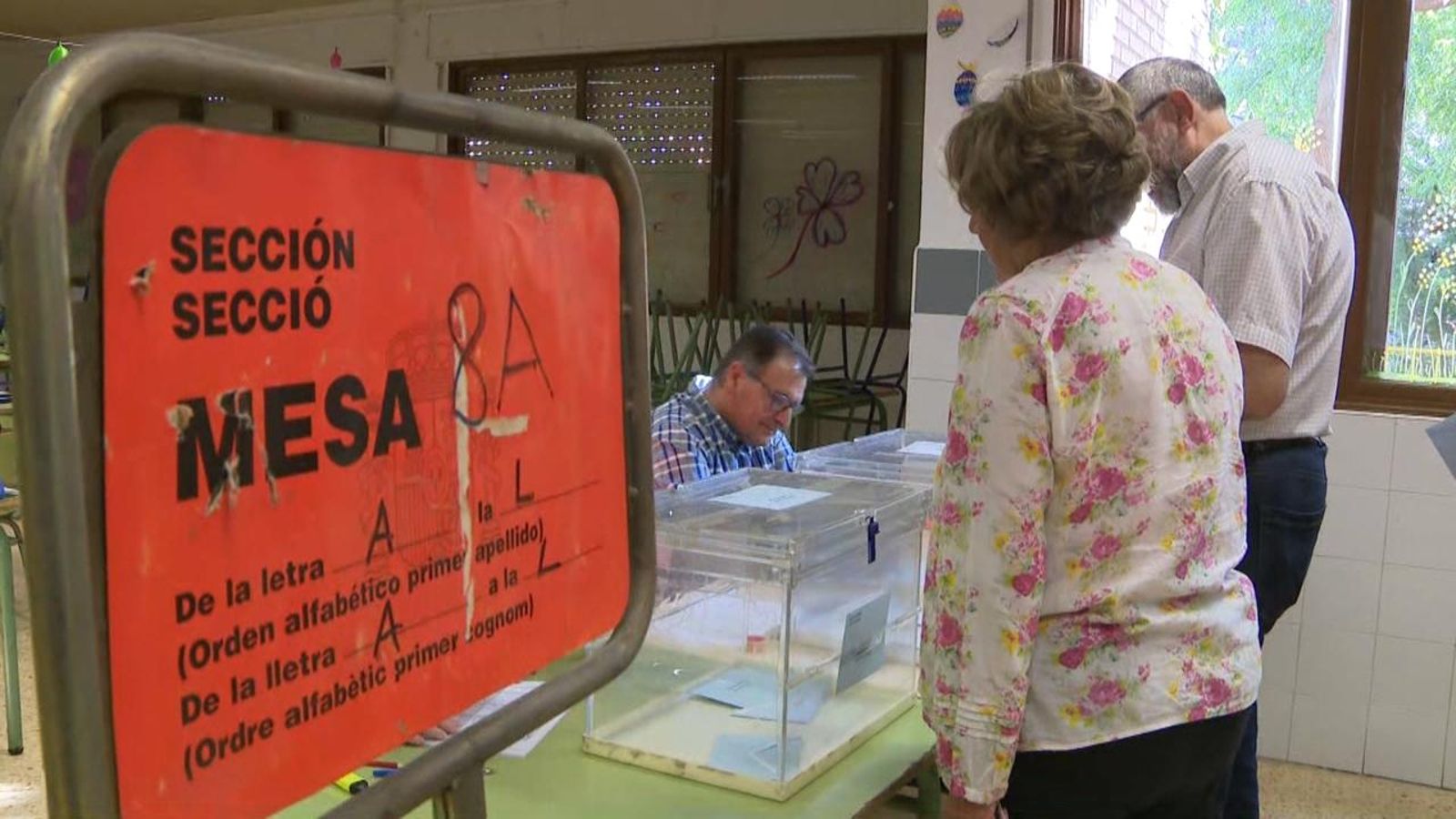 Els partits polítics calfen motors quan falta un any per a les eleccions
