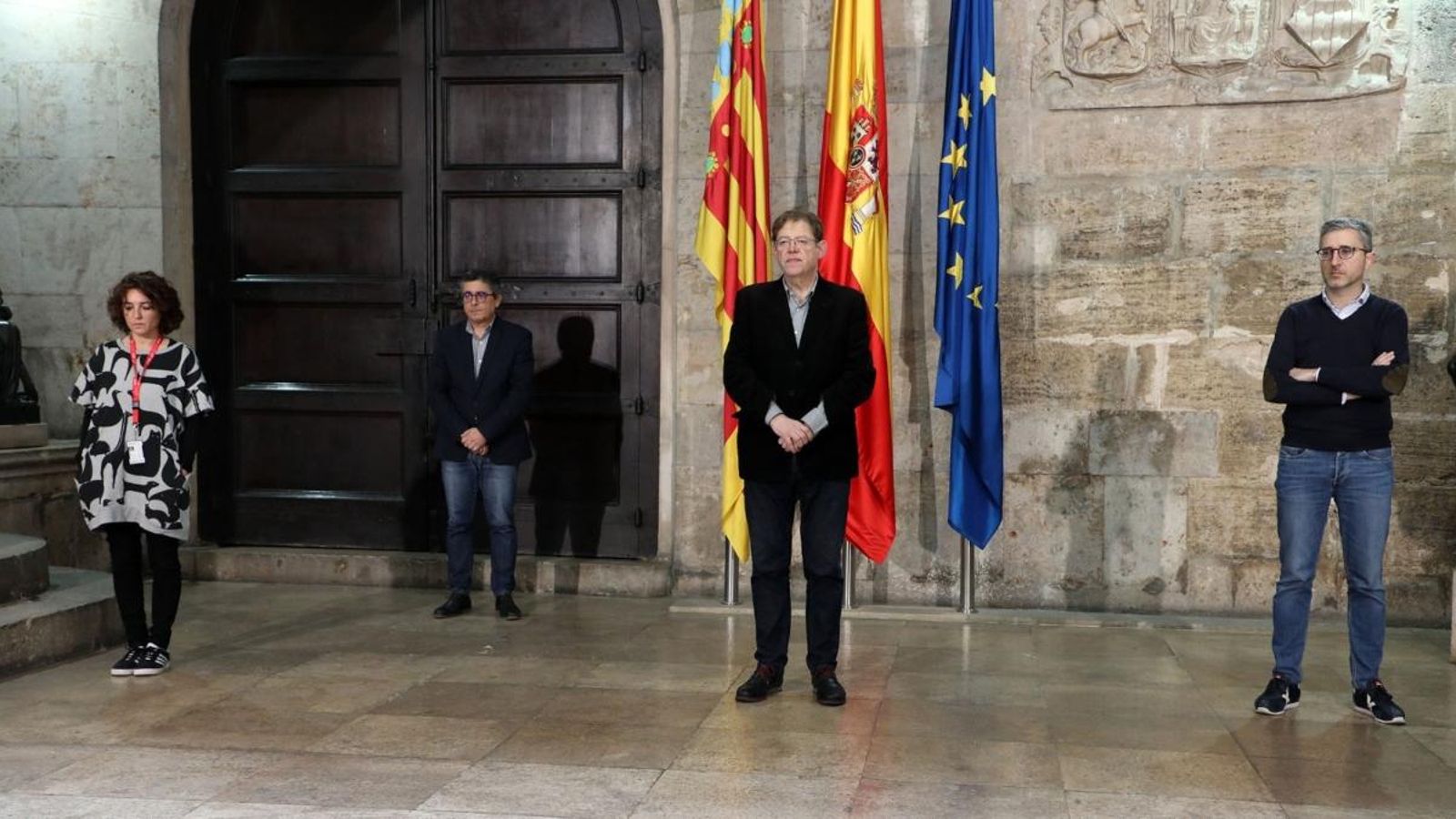 La Generalitat guarda tres minuts de silenci per l'assassinat masclista a Almassora.
