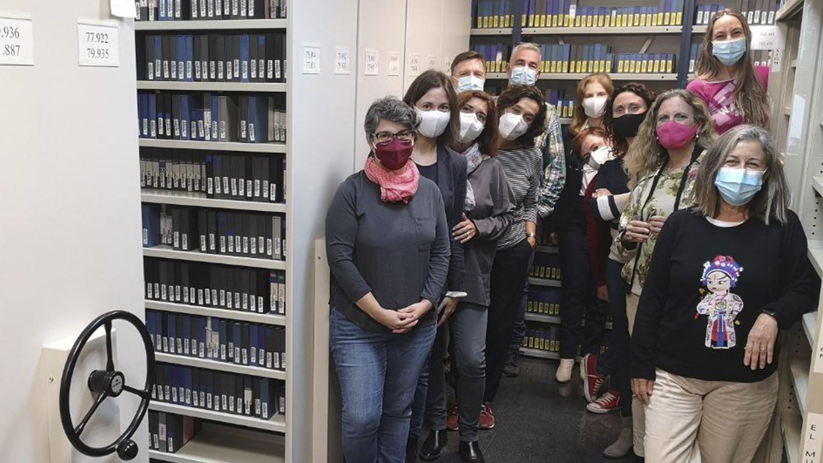 Part de l'equip de l'arxiu d'RTVV i À Punt Mèdia