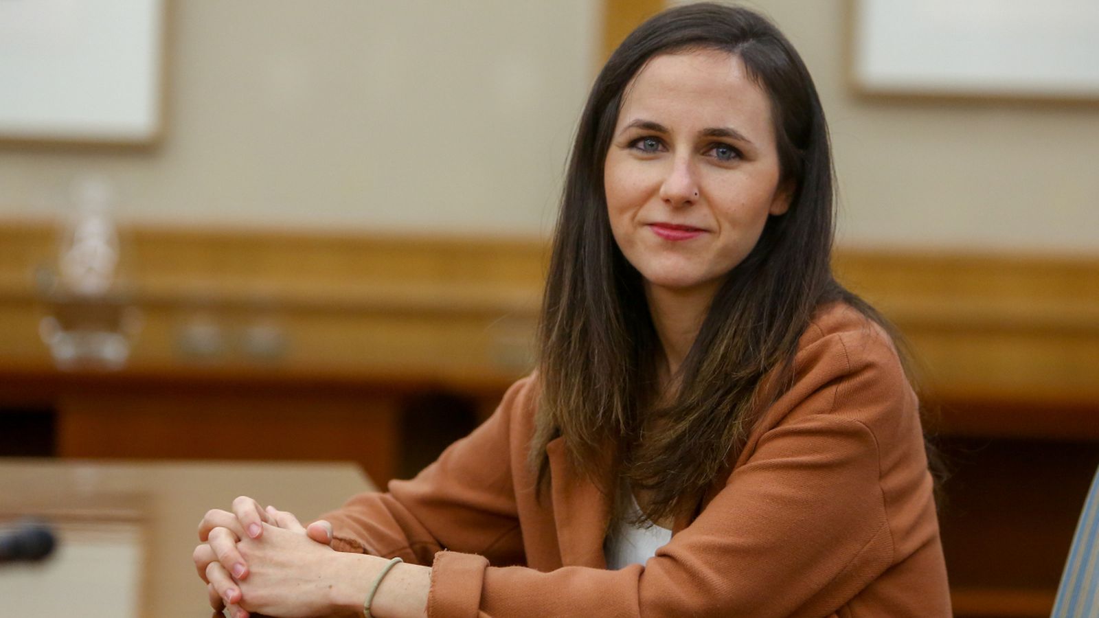 La secretària d'Estat per a l'Agenda 2030, Ione Belarra, en la seu del Ministeri de Drets Socials