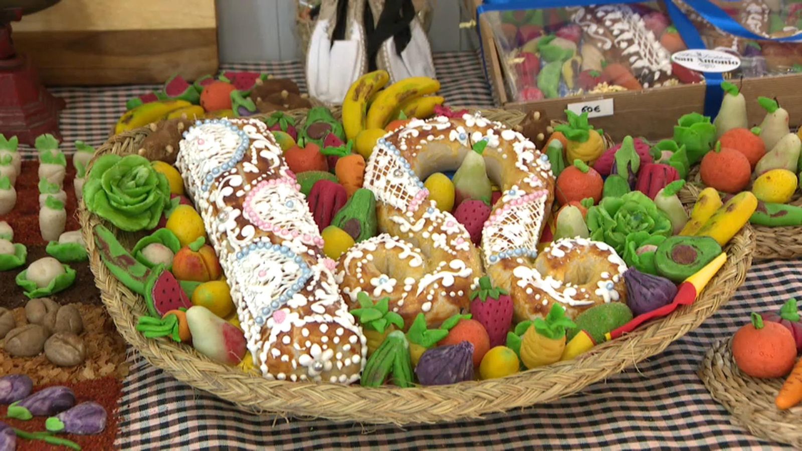 Per què regalem fruites i hortalisses de massapà per Sant Donís?