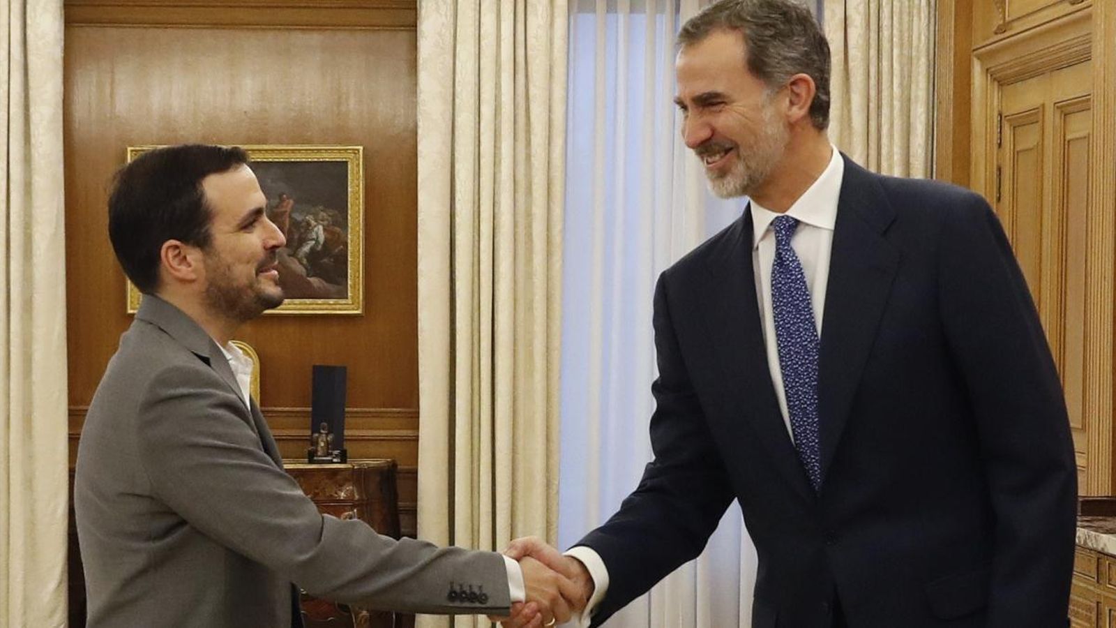 El rei Felip VI ha iniciat aquest dimecres la ronda de consultes amb el líder d'Esquerra Unida, Alberto Garzón