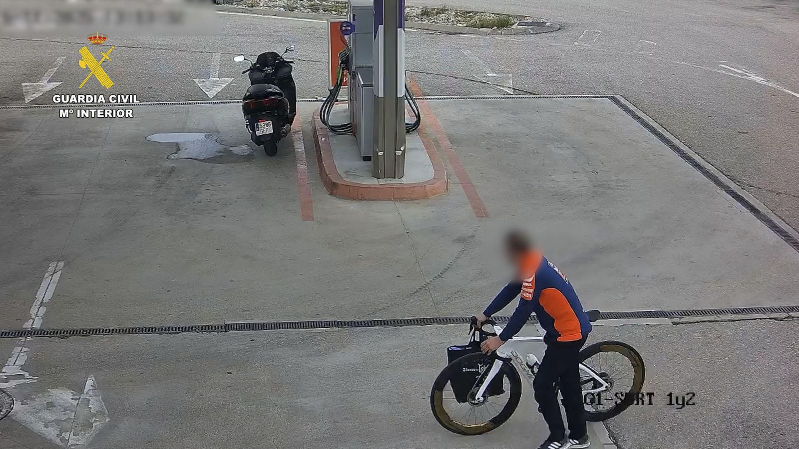 La Guàrdia Civil ha detingut a Madrid un home de 44 anys acusat de robar la bicicleta d’un pilot de MotoGP