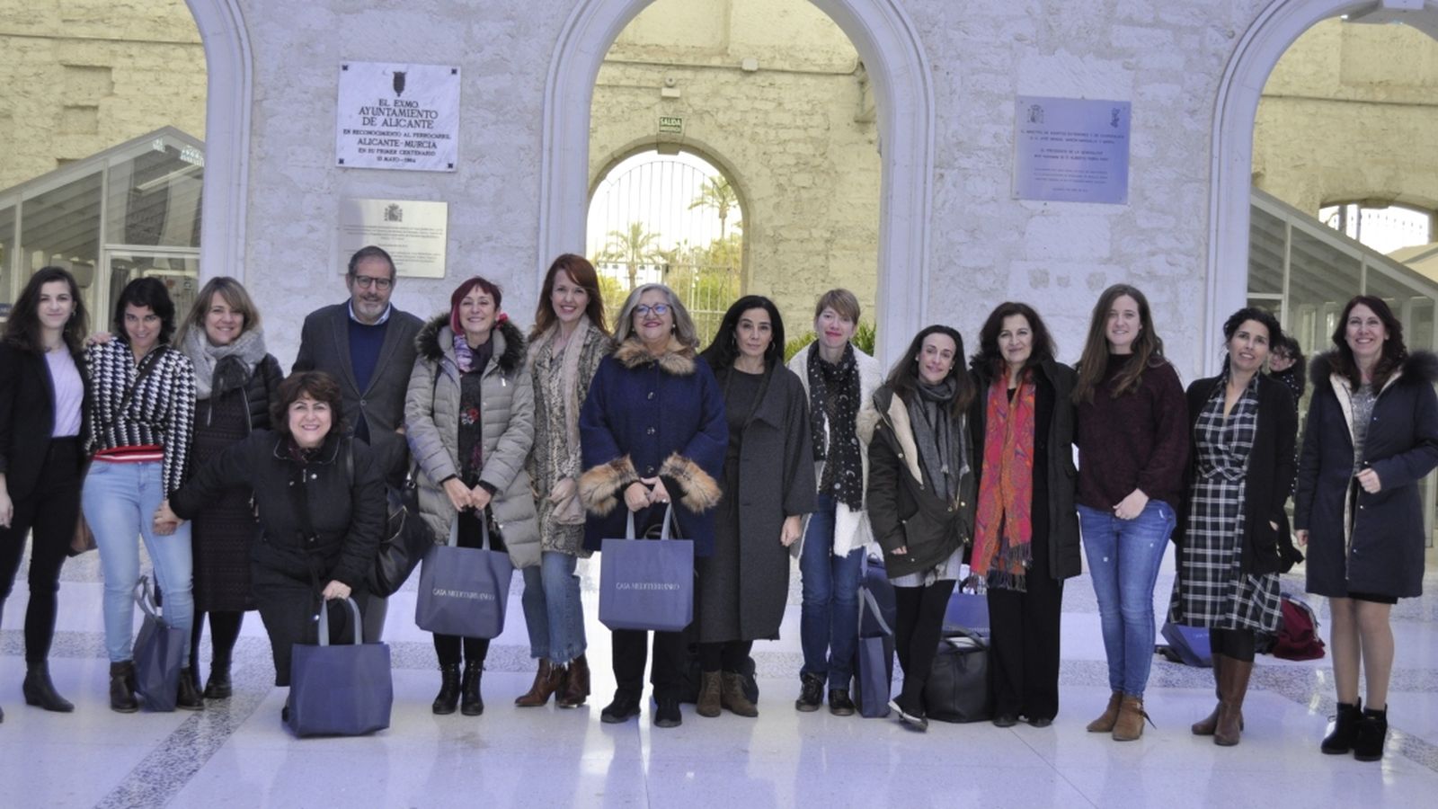 Participants en la reunió constitutiva de la Xarxa d'Escriptores del Mediterrani
