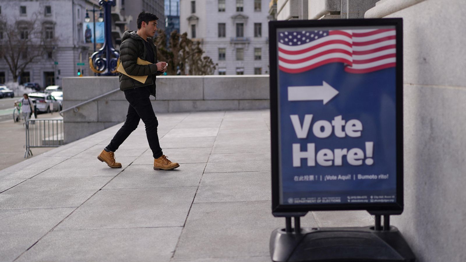 Centre de votació a San Francisco, Califòrnia