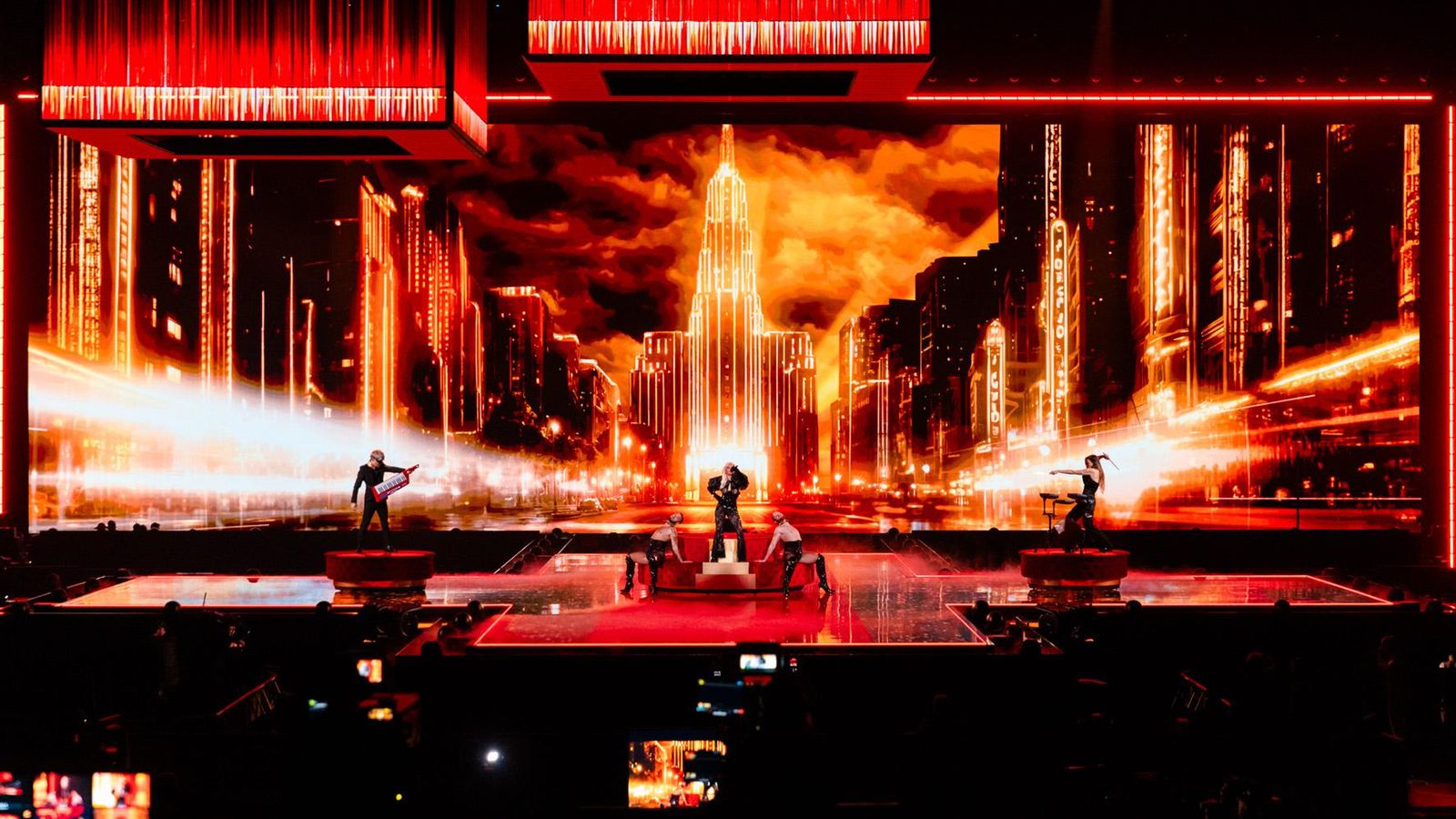 Nebulossa durant els assajos del festival d'Eurovisió 2024 Nebulossa durant els assajos del festival d'Eurovisió 2024
