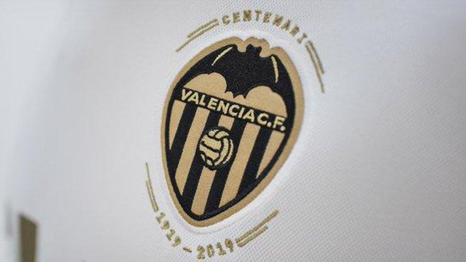 Brussel·les nega la suspensió cautelar al València, que haurà de pagar prop de 24 milions de multa