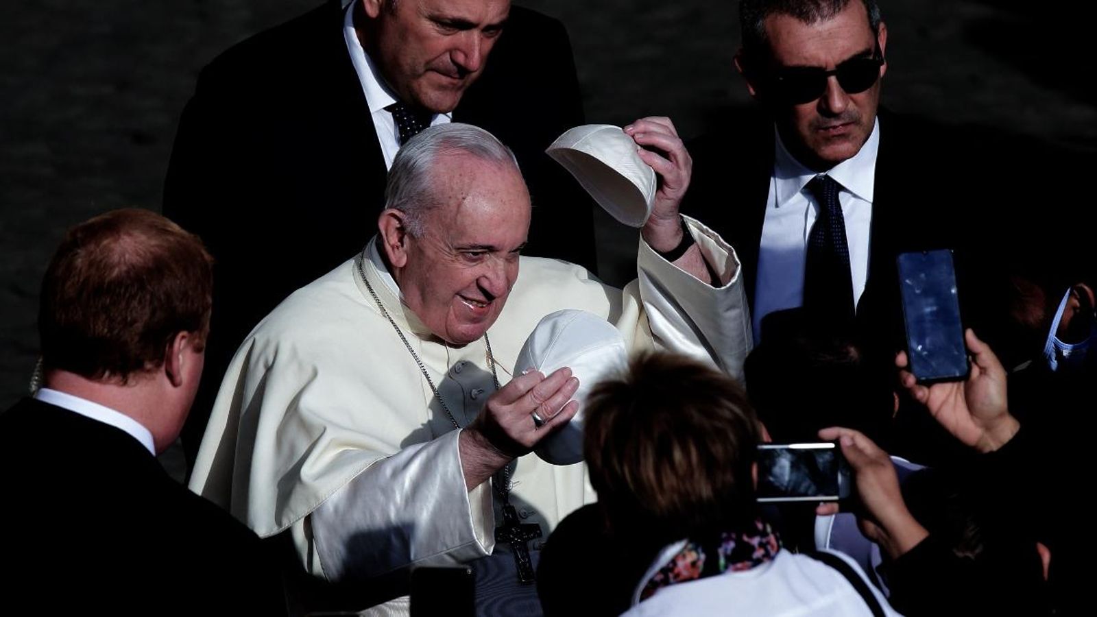 El papa Francesc arriba al Vaticà per a dur a terme una audiència en una imatge del passat mes de setembre