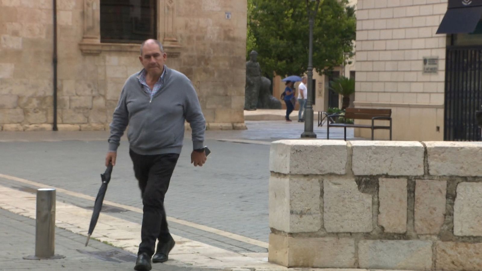 Es reobri la causa per assetjament