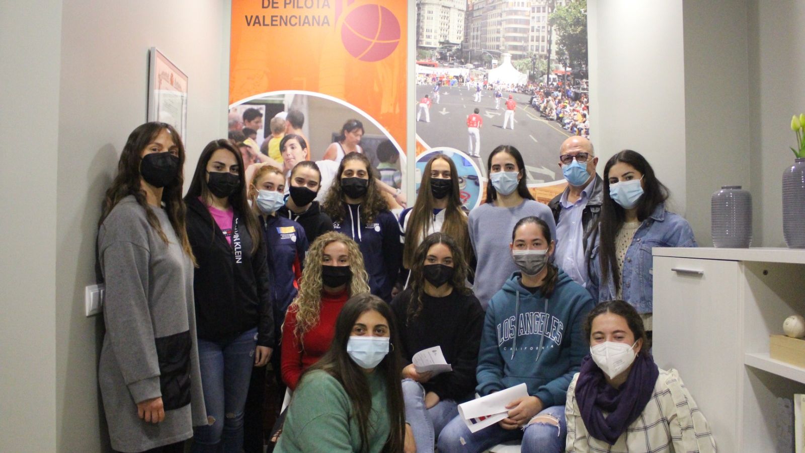 Les pilotàries signaren per ser professionals