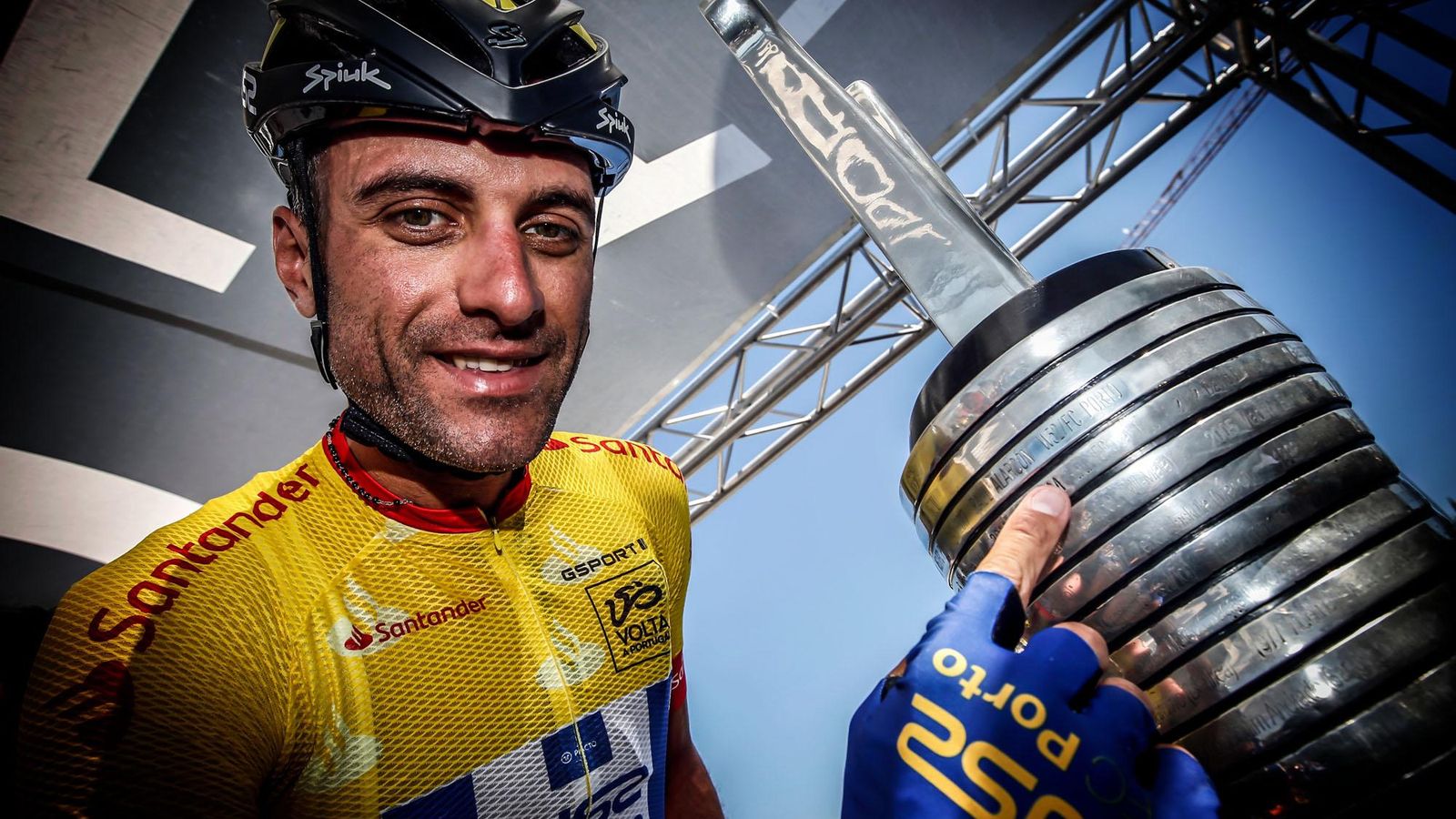 El ciclista de Saix, Raúl Alarcón, suspés provisionalment per l’UCI