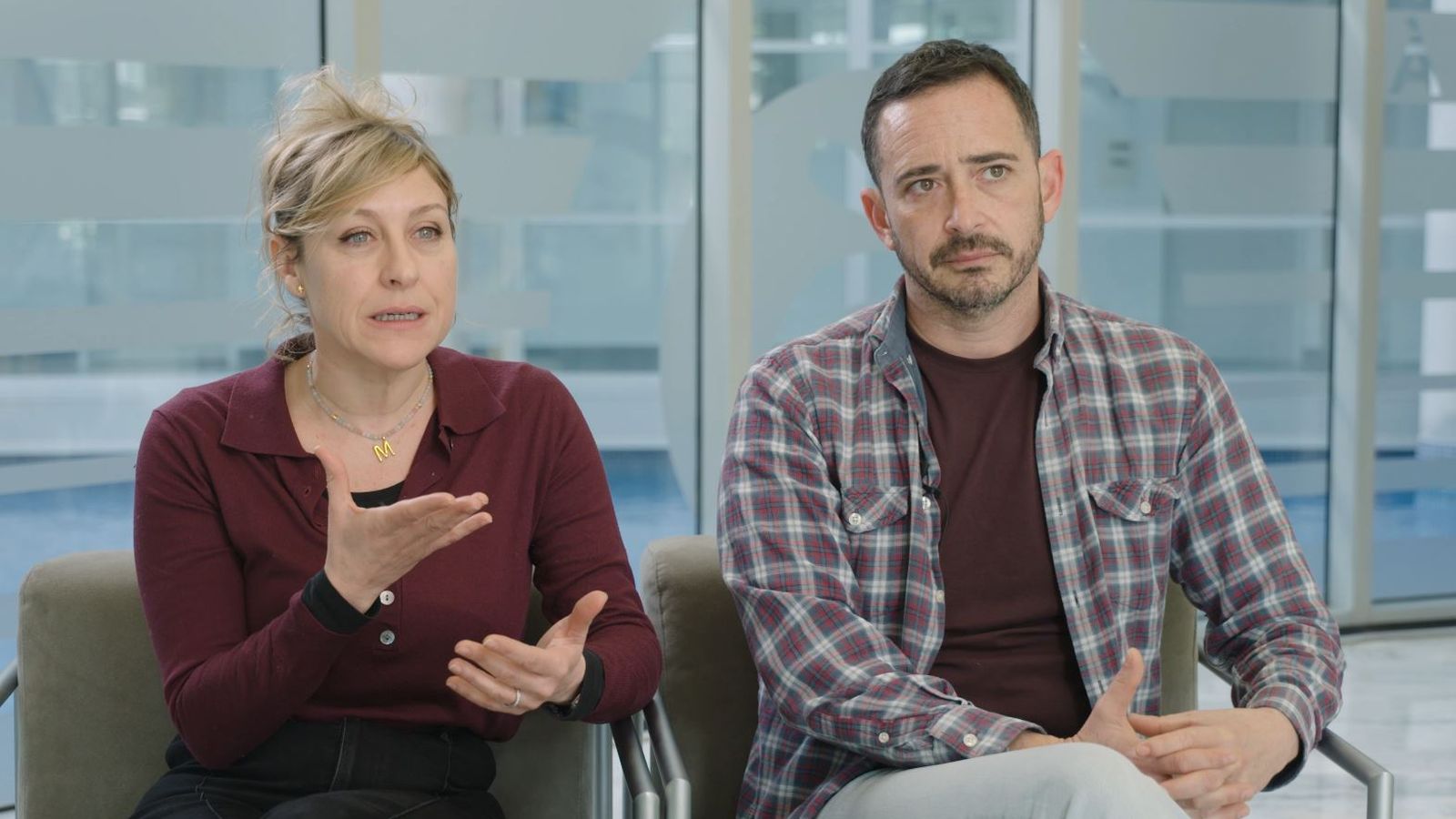 Entrevista als presentadors d''À Punt et busca' Mireia Llinares i Juan Nieto