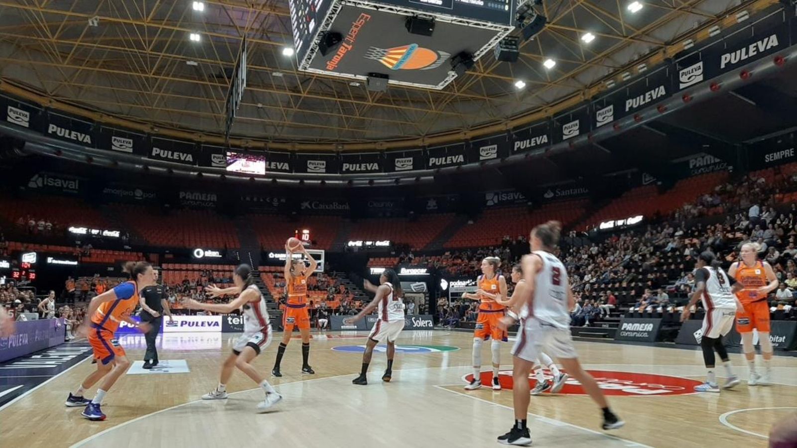 El València Basket aconsegueix la tercera posició en la lliga