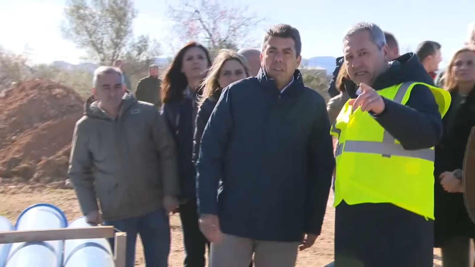 Carlos Mazón, durant la visita a les obres contra la sequera al Baix Maestrat