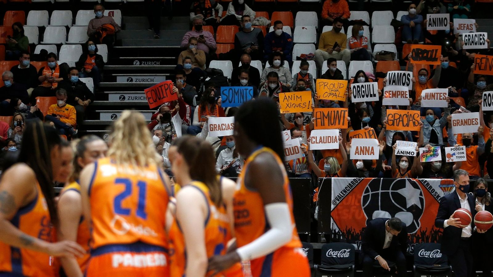 Victòria del València Basket per 67-61 contra l'Spar Canària a la Fonteta