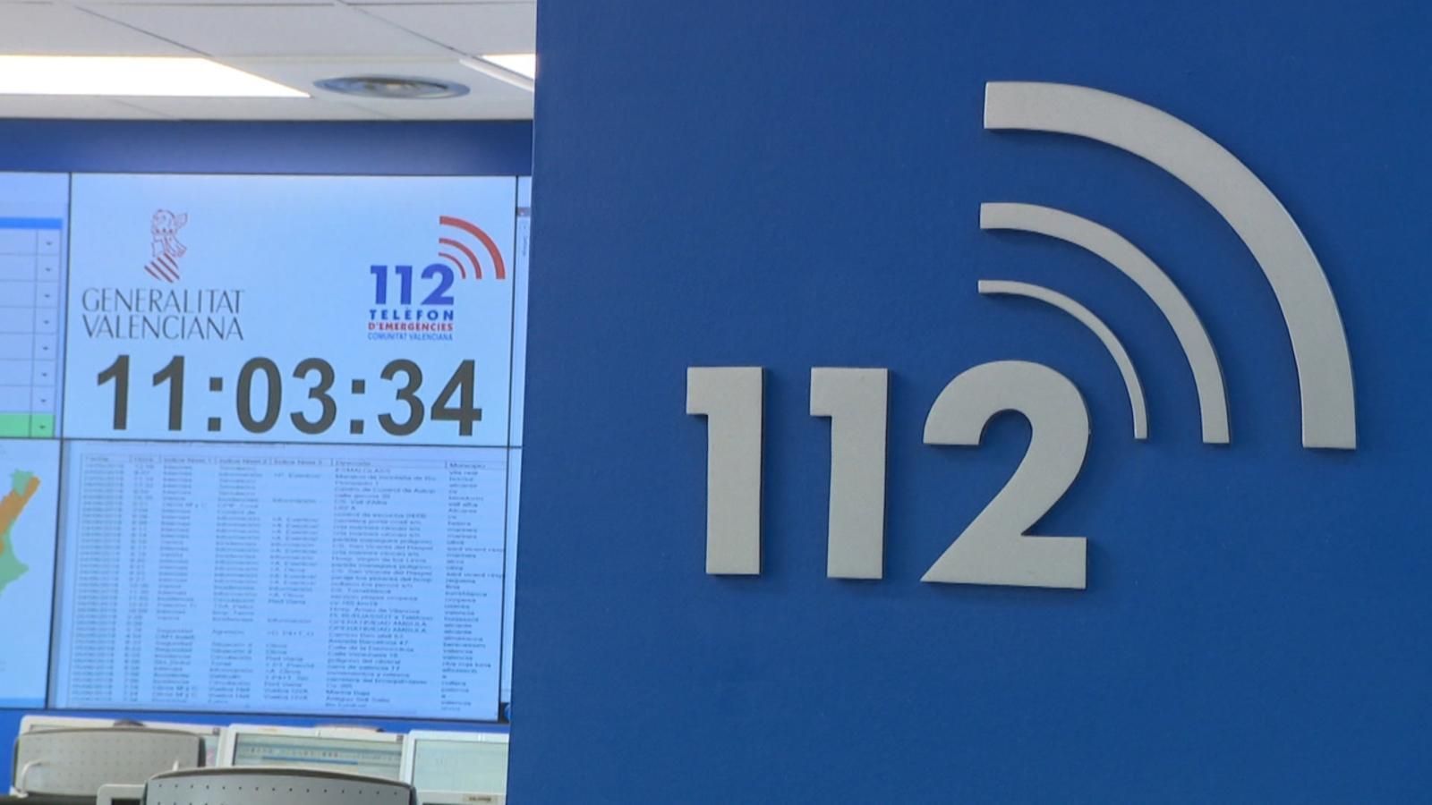Panells informatius del 112, en una imatge d'arxiu Panells informatius del 112, en una imatge d'arxiu