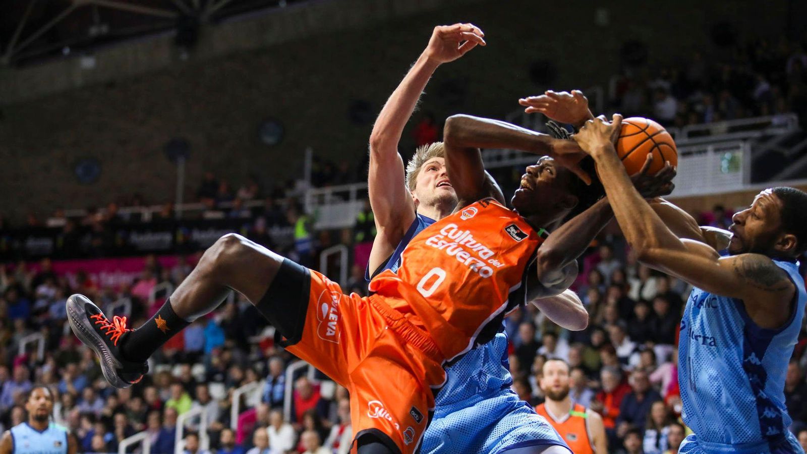 Brancou Badio, en una acció del duel