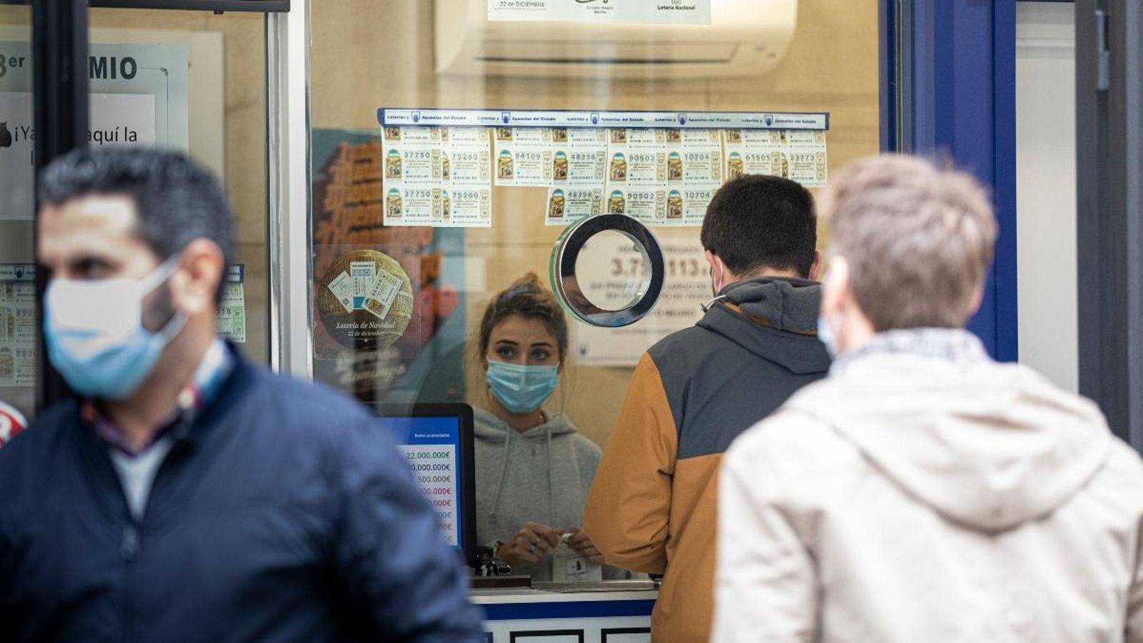 Aparador d'una administració de loteria Aparador d'una administració de loteria