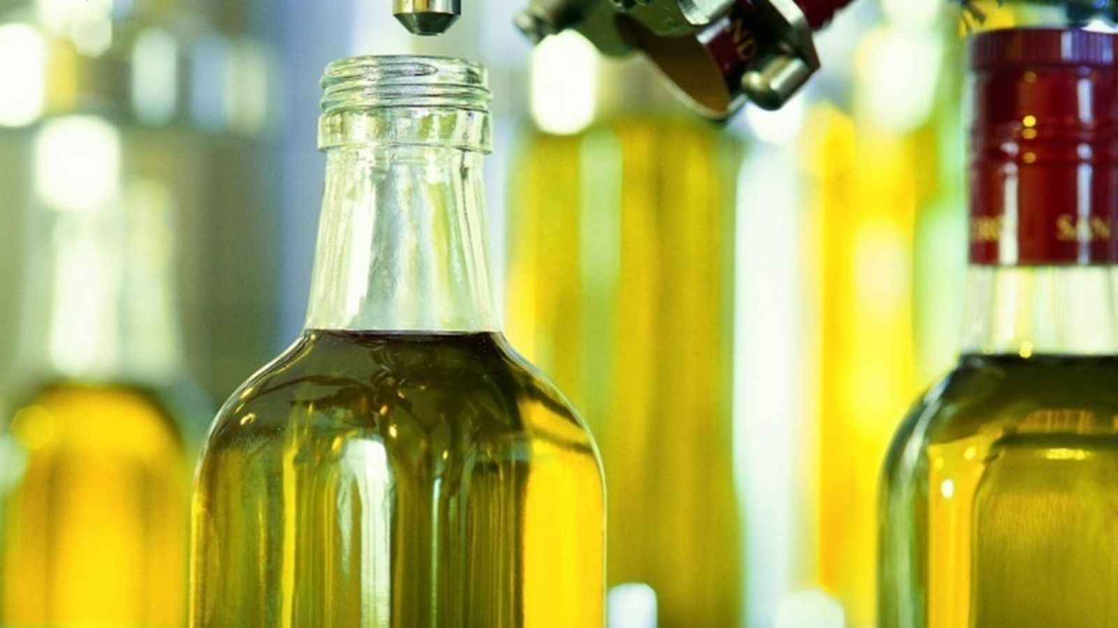 Les exportacions d\'oli d\'oliva envasat espanyol als EUA cauen més d\'un 60%