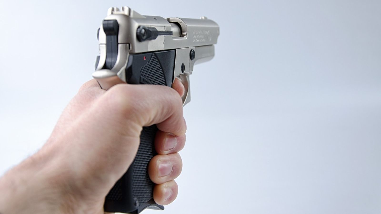 Abascal defén ampliar el concepte de legítima defensa perquè opina que la llei tracta les víctimes com a delinqüents