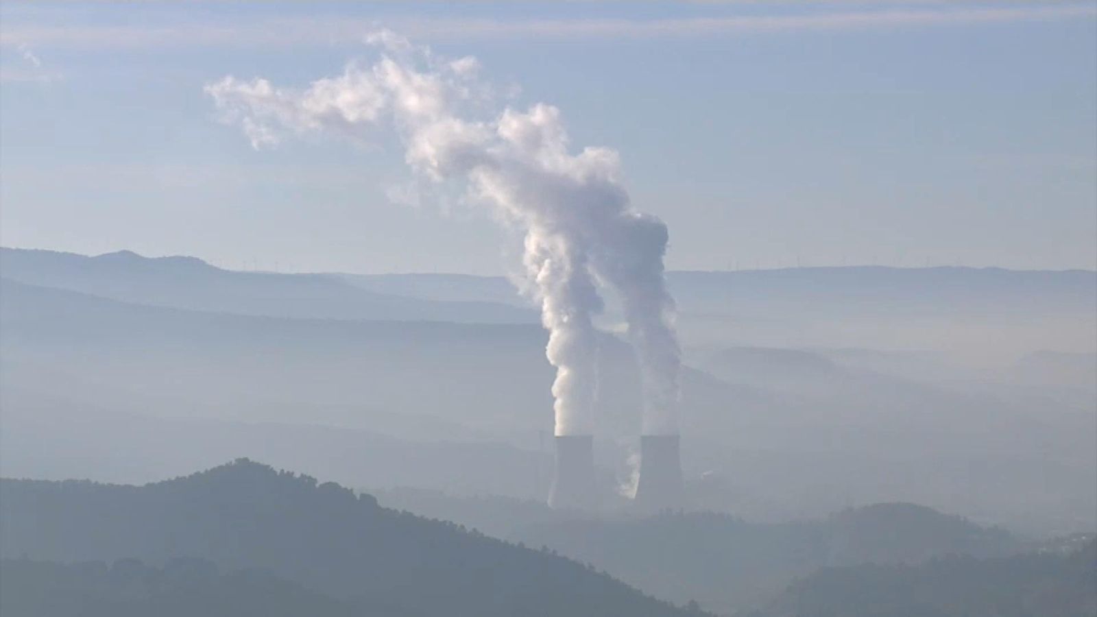 L'empresariat valencià demana allargar la vida de les nuclears per a garantir l'autonomia energètica