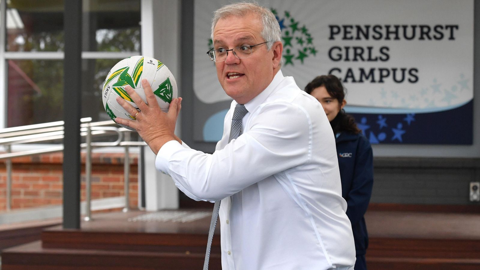 El primer ministre australià Scott Morrison durant una visita a Penshurst Girls School a Sydney