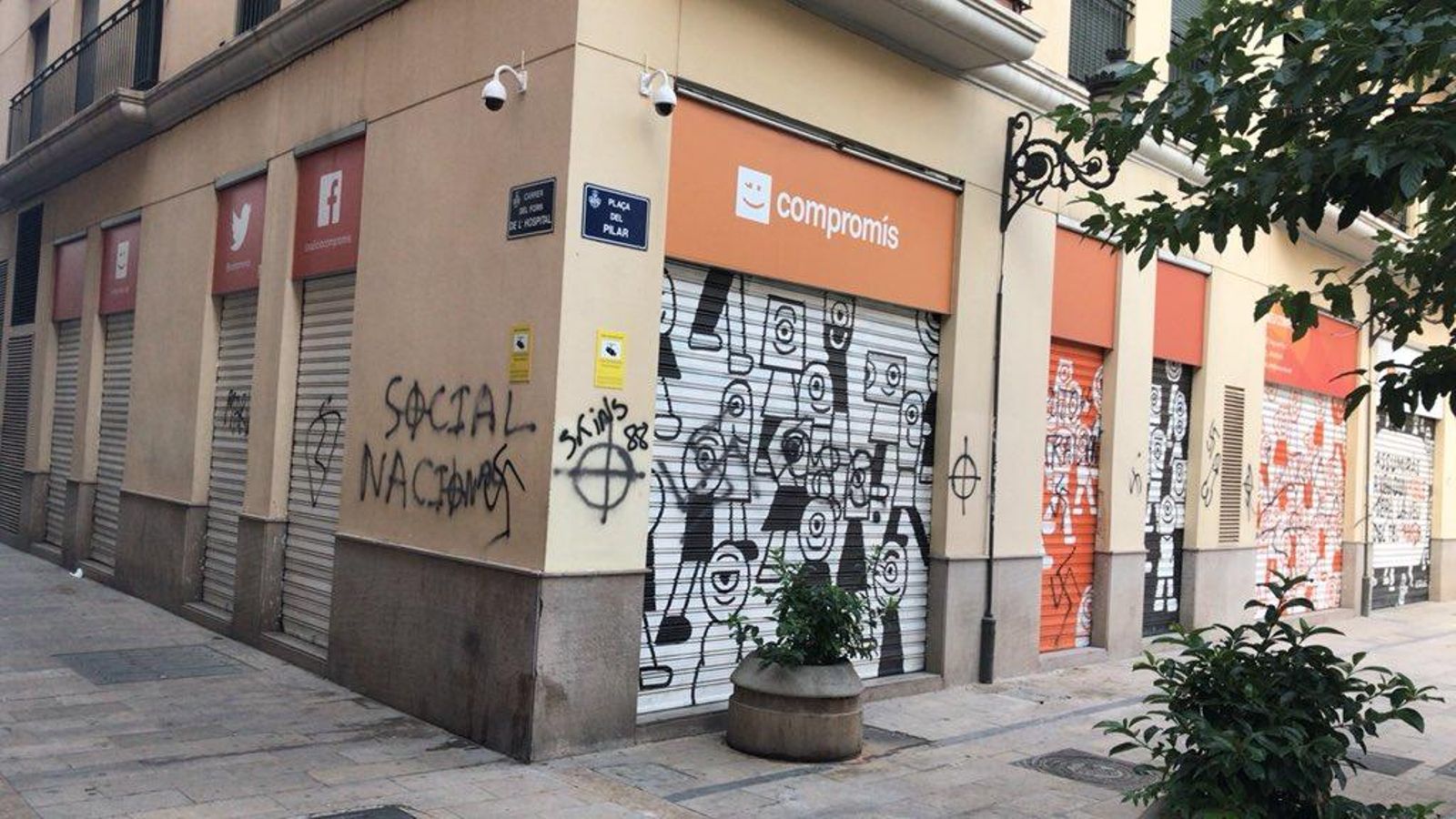 Seu de Compromís a la plaça del Pilar de València