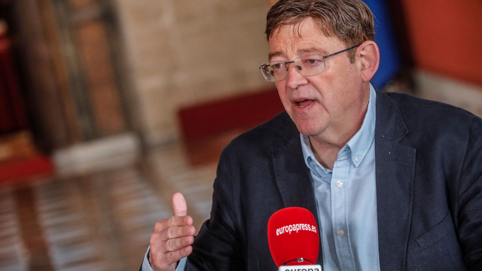 El president Ximo Puig en una entrevista al Palau de la Generalitat aquest divendres