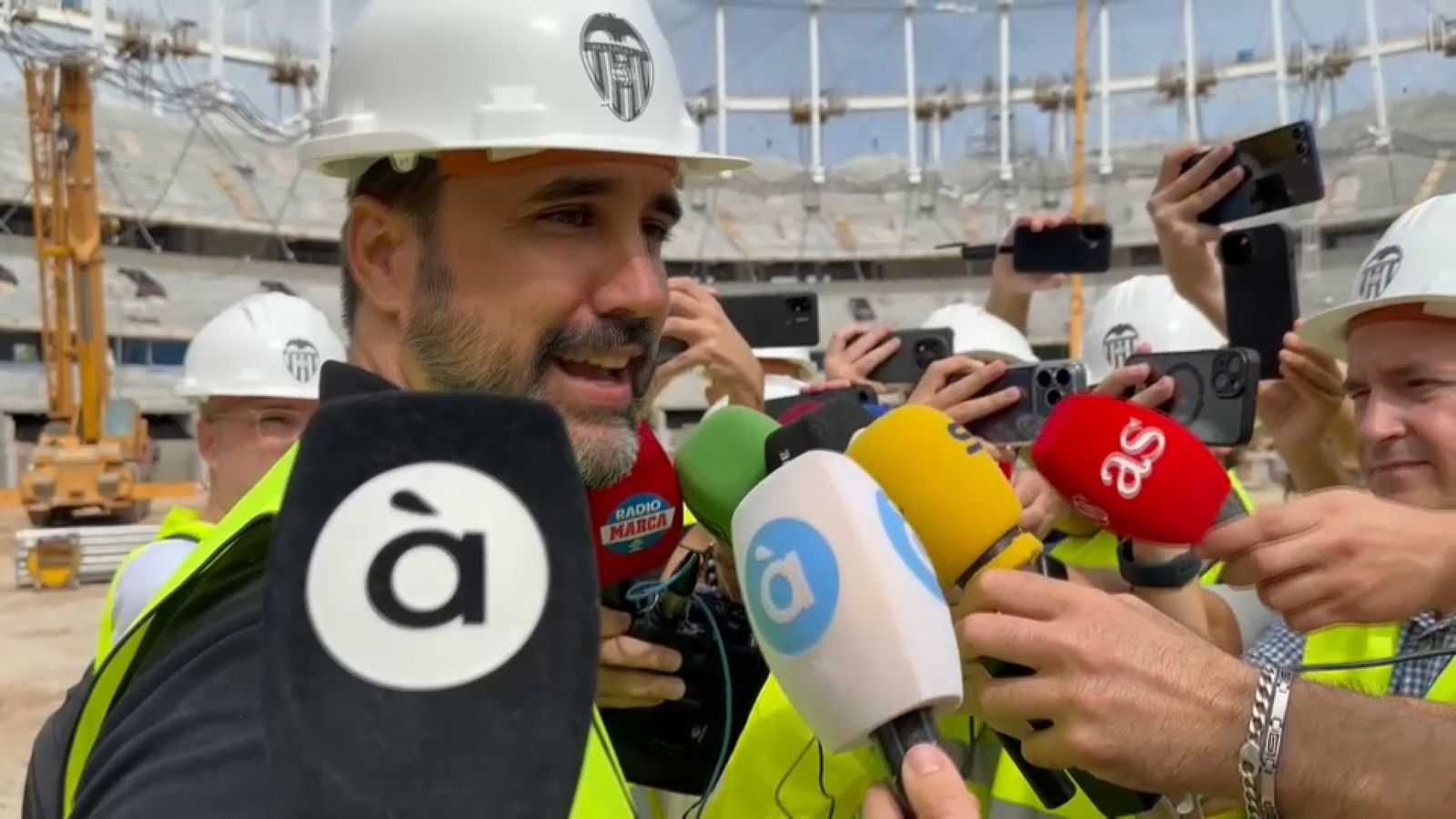 El director general del València CF, Javier Solís