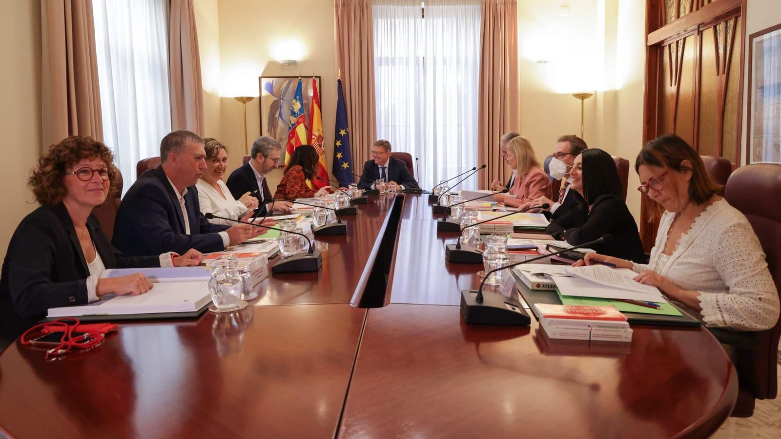 Ximo Puig presideix el ple del Consell a Castelló de la Plana