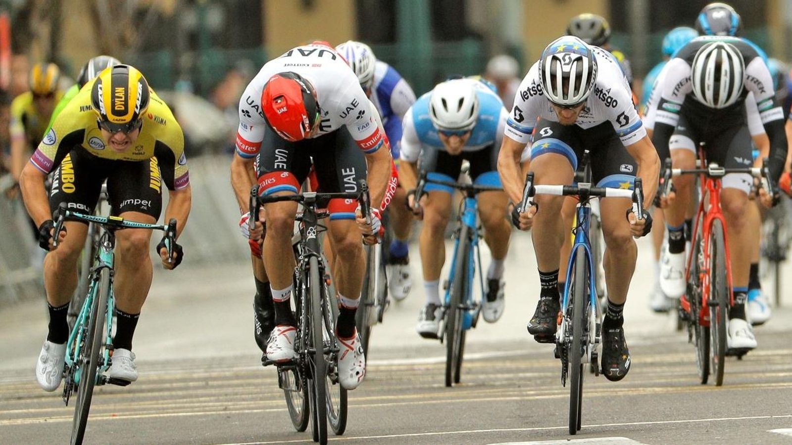 L'esprint final que Izagirre no ha necessitat per a guanyar