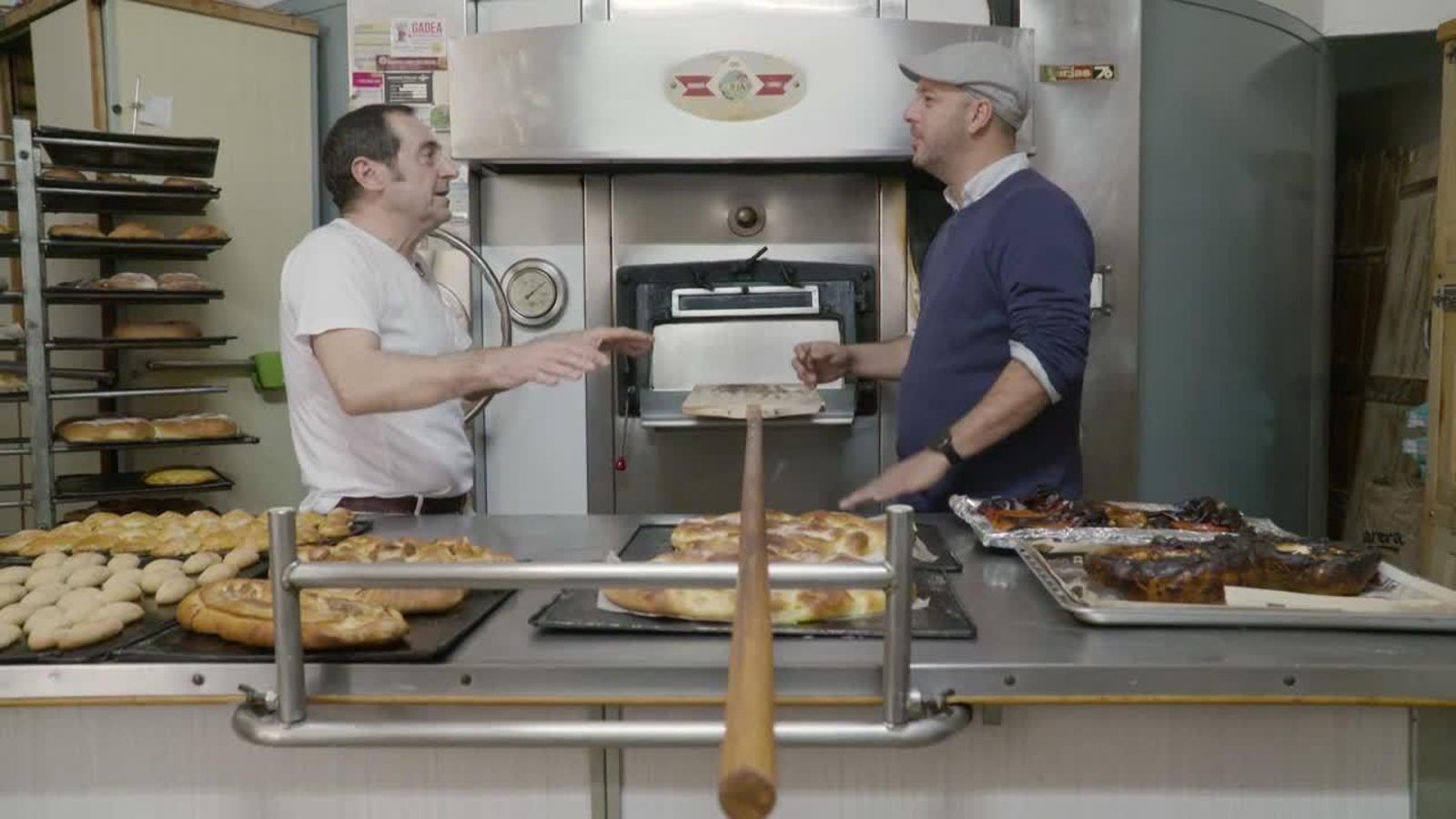 Carlet: coca saginosa amb fruites del bosc