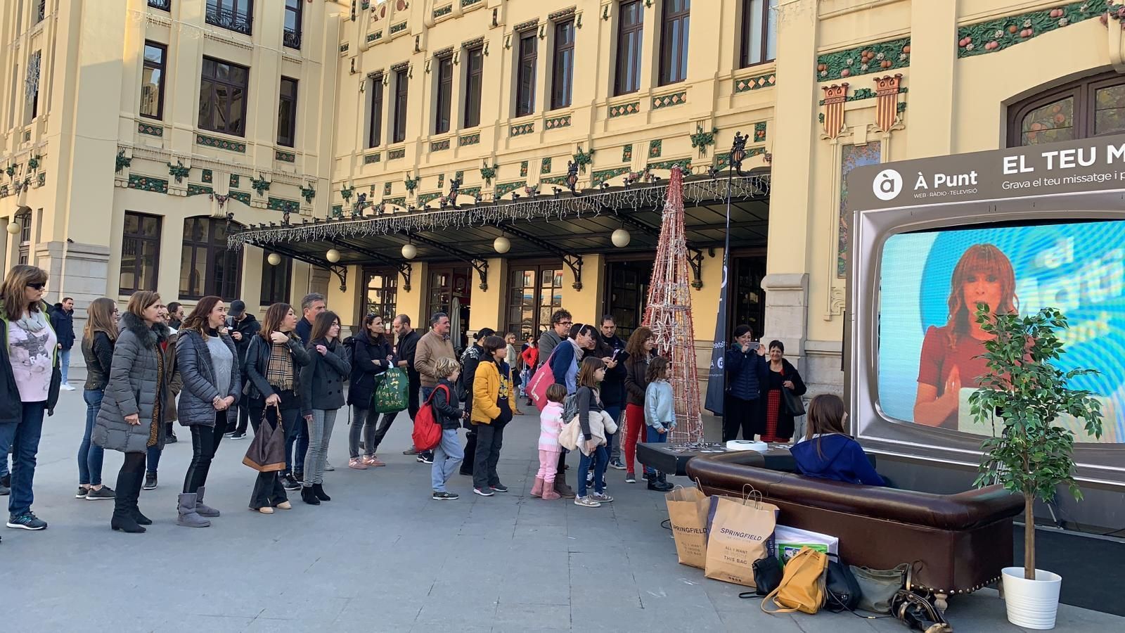 Una imatge de l'acció a València