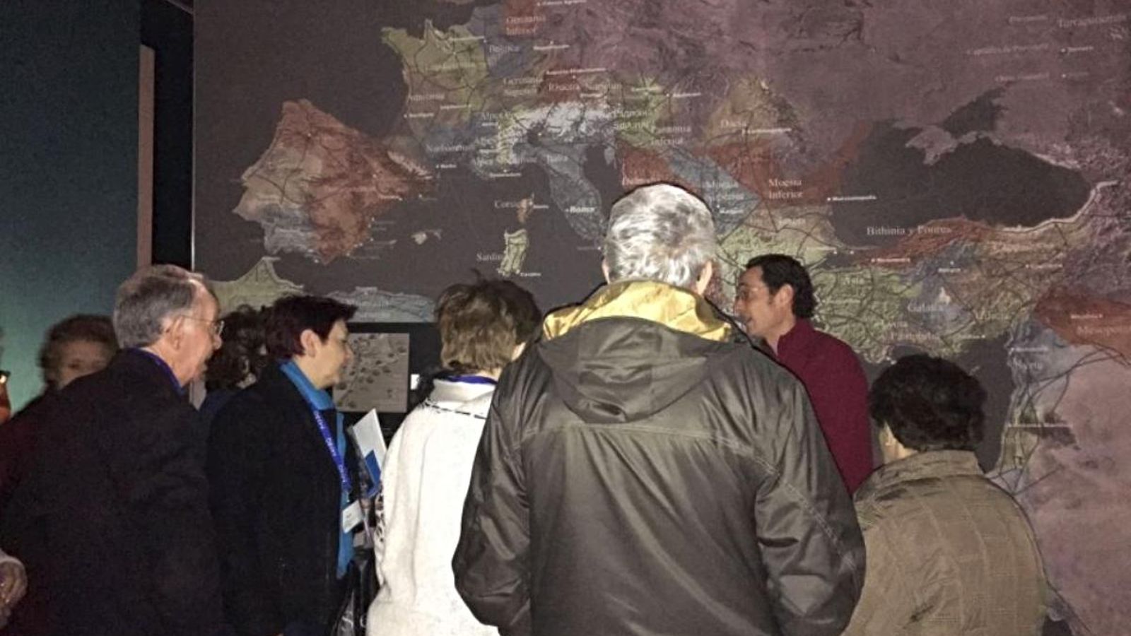 El Museu Arqueològic ha iniciat la quarta edició del programa “MARQ. Museu i Memòria contra l’Alzheimer”