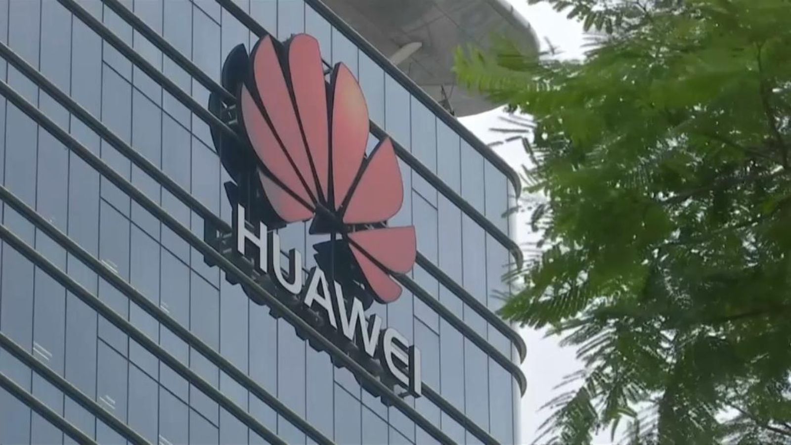 L’ofensiva de les tecnològiques nord-americanes contra la multinacional xinesa lliura una nova batalla