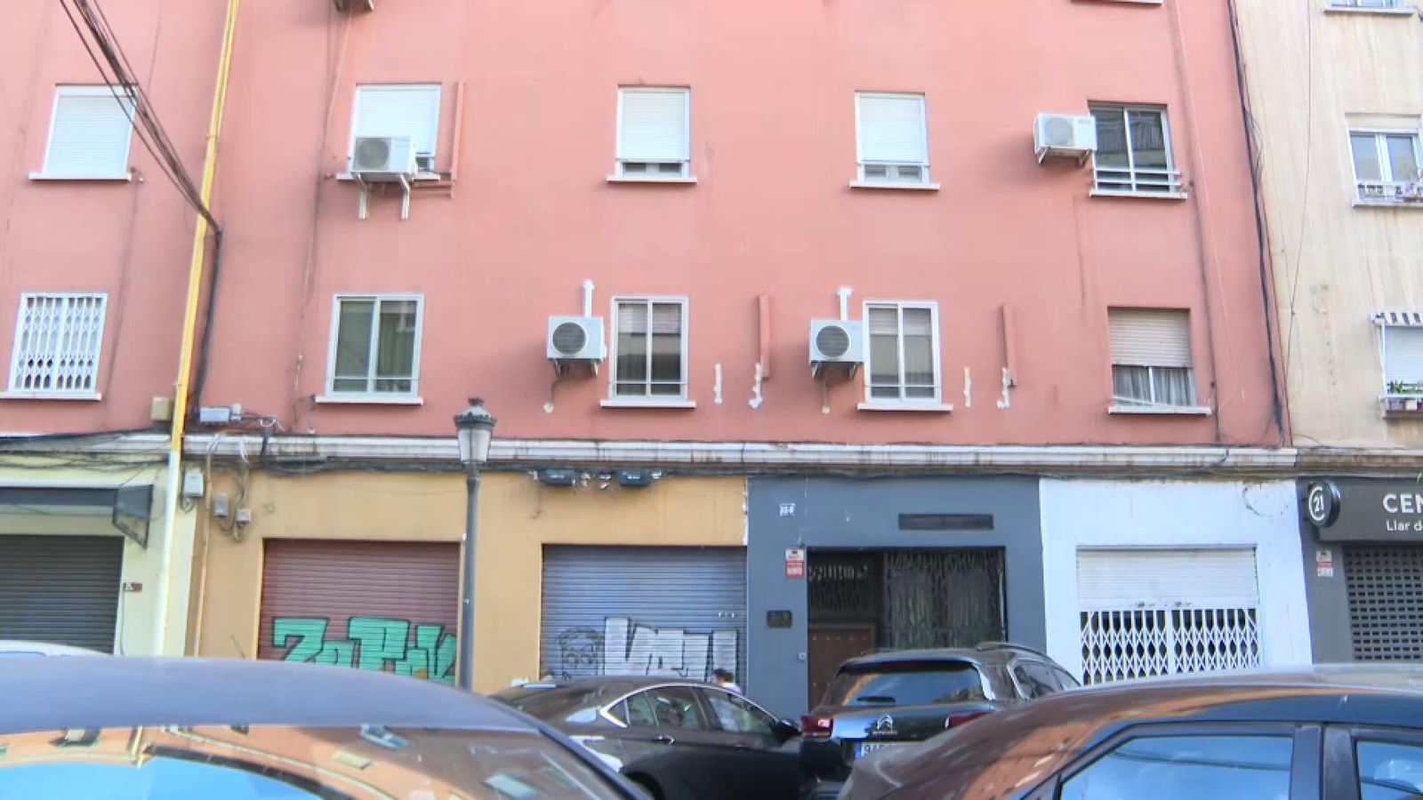 Bloc d'edificis al barri de Nou Moles on ha tingut lloc el crim