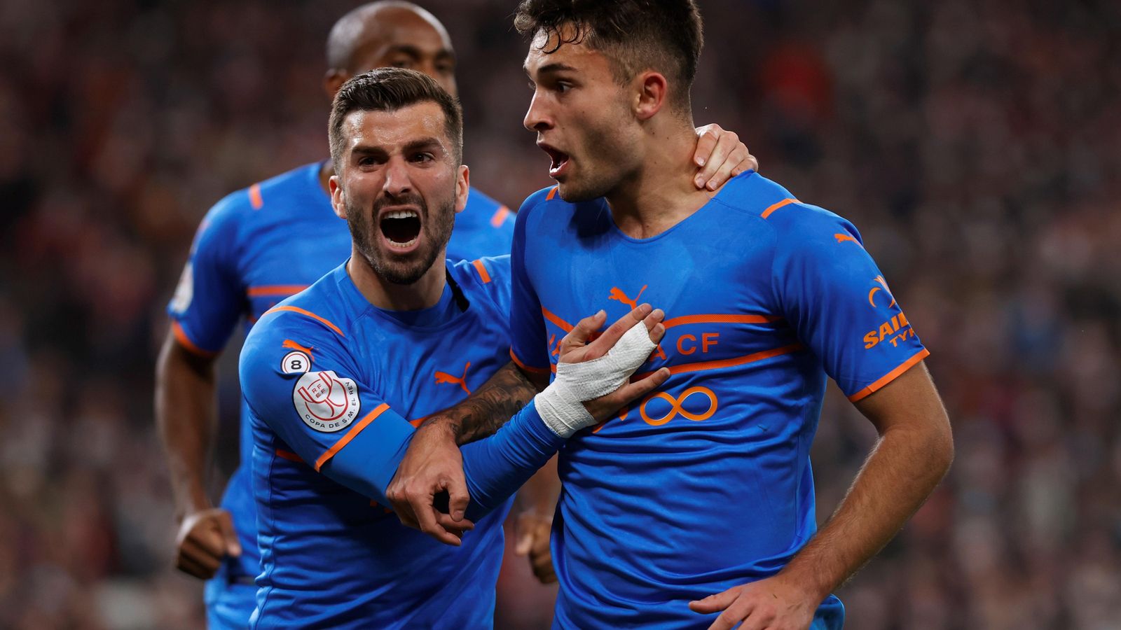 Hugo Duro celebra el gol de l'empat