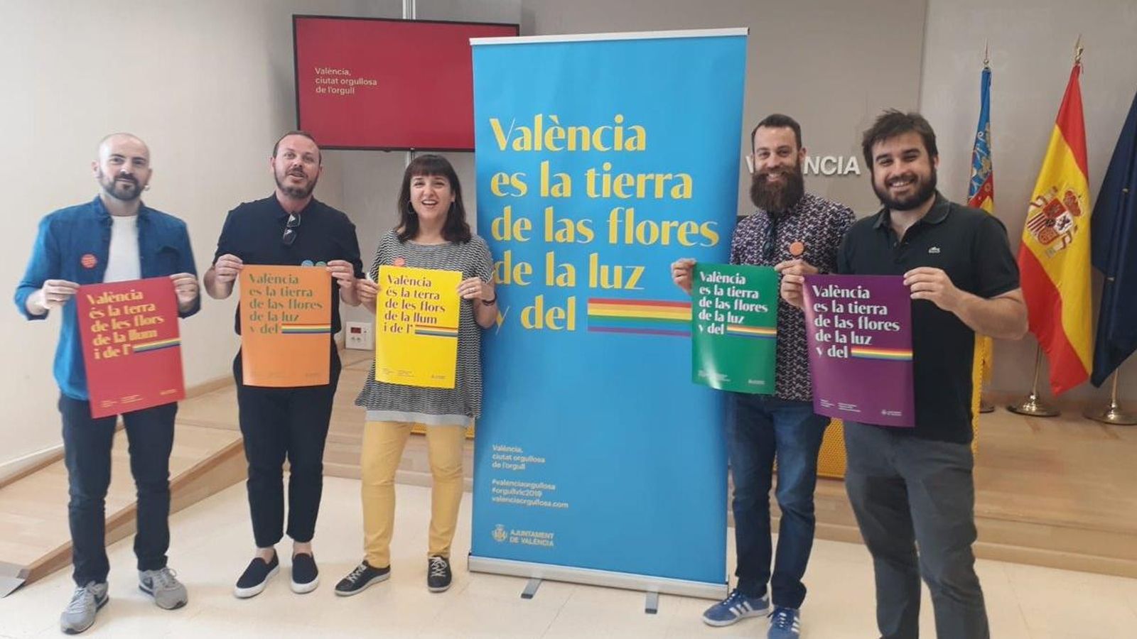 La regidora Isabel Lozano i l’equip de Democràcia Estudi