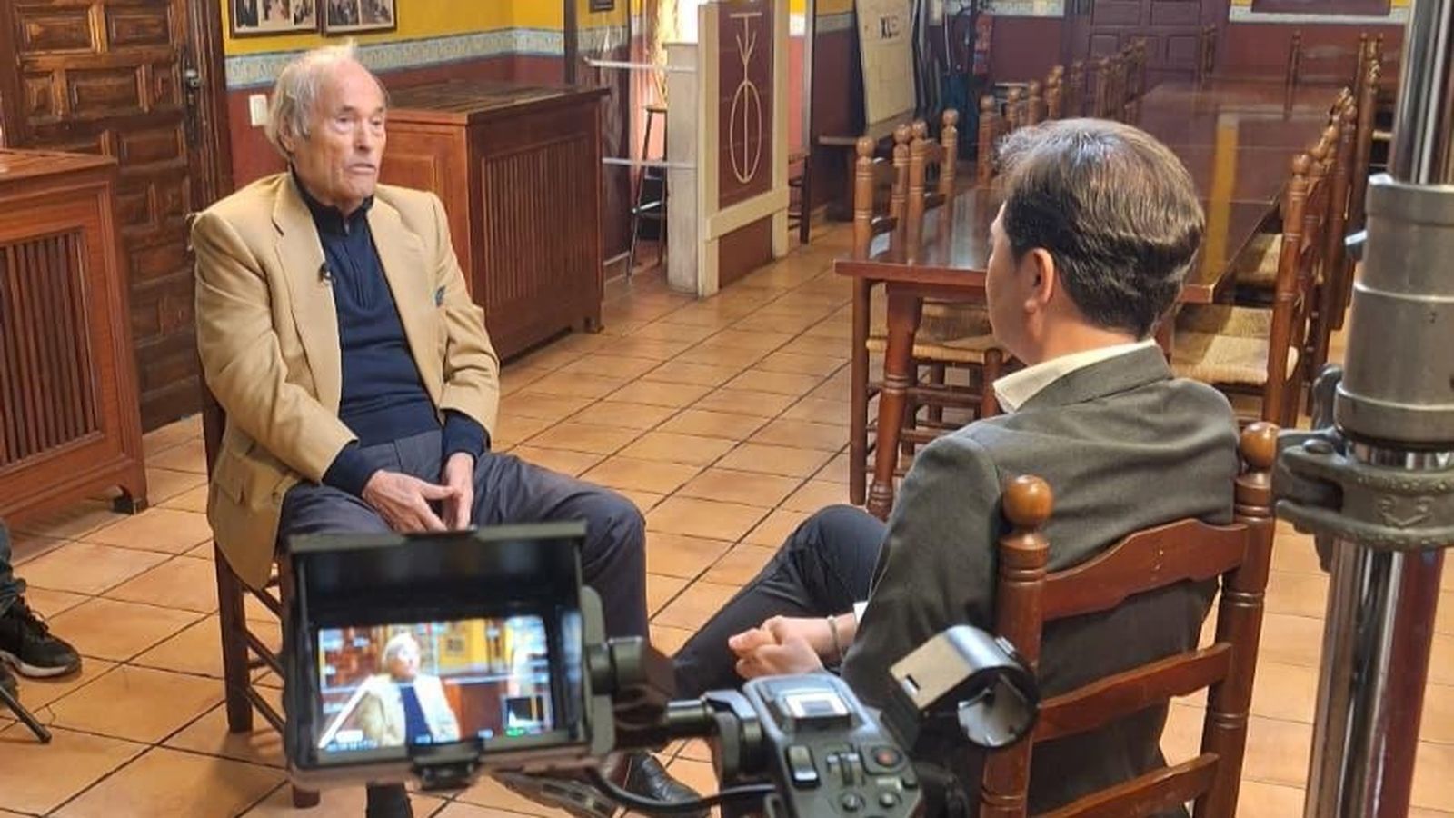 Jorge Casals entrevista a Julián García