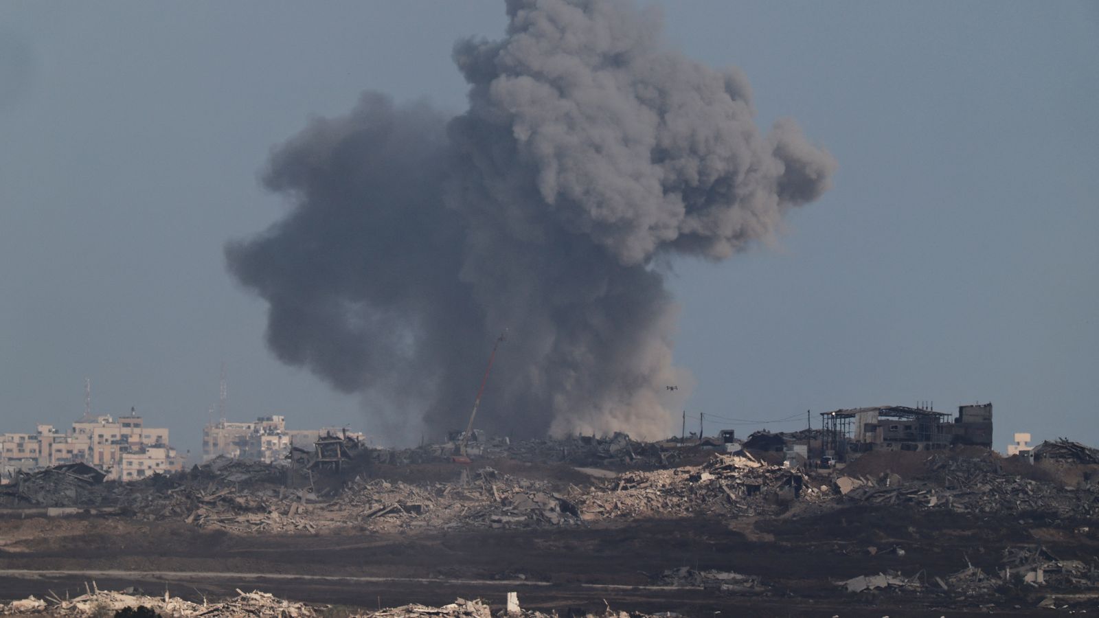 Fum dels bombardejos a Gaza, vist des d'Israel