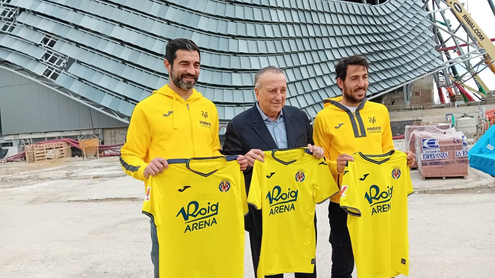 Albiol, Roig i Parejo, en la presentació de l'acord de col·laboració entre el Vila-real CF i el Roig Arena