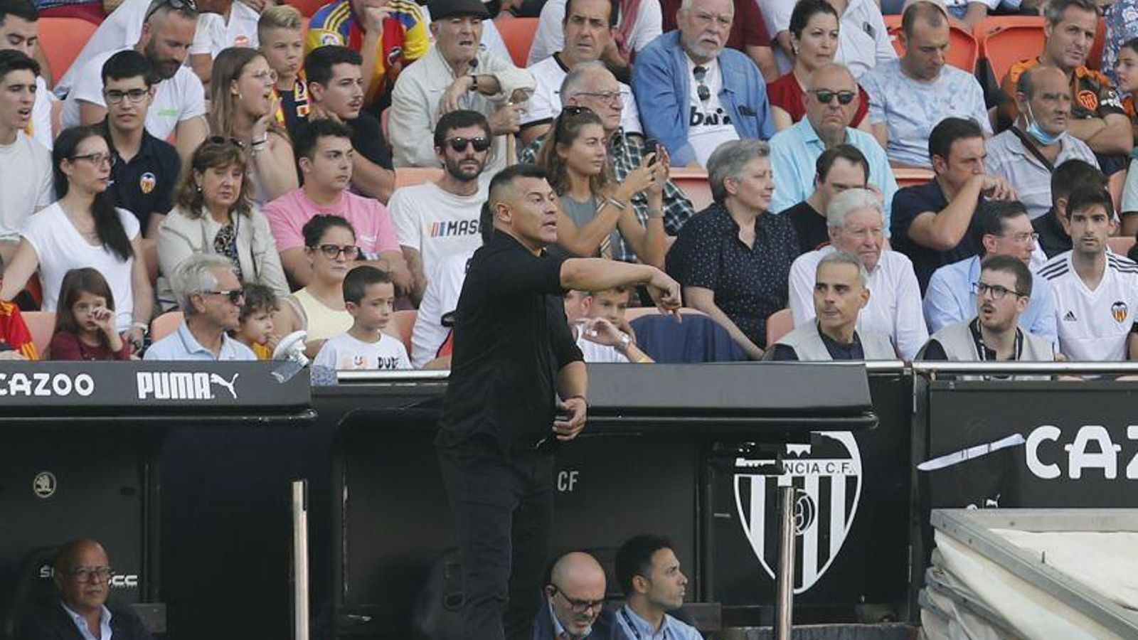 Jorge Almirón ha estrenat la seua segona etapa com a entrenador de l'Elx a Mestalla Jorge Almirón ha estrenat la seua segona etapa com a entrenador de l'Elx a Mestalla