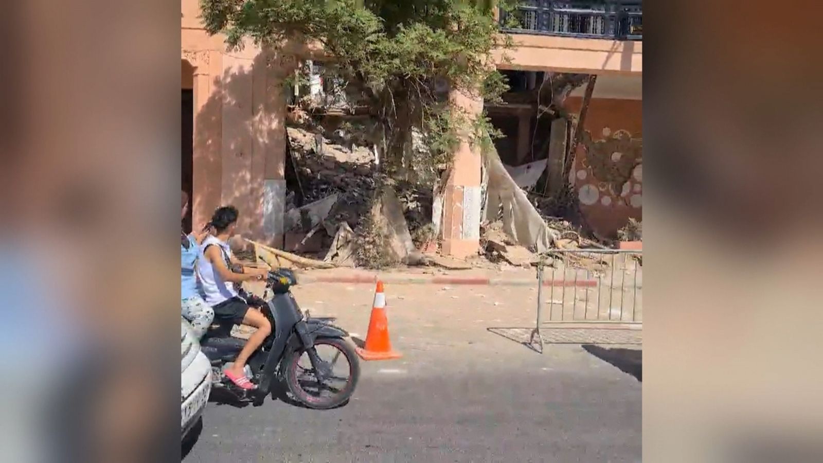 Un edifici destrossat al terratrémol de Marràqueix