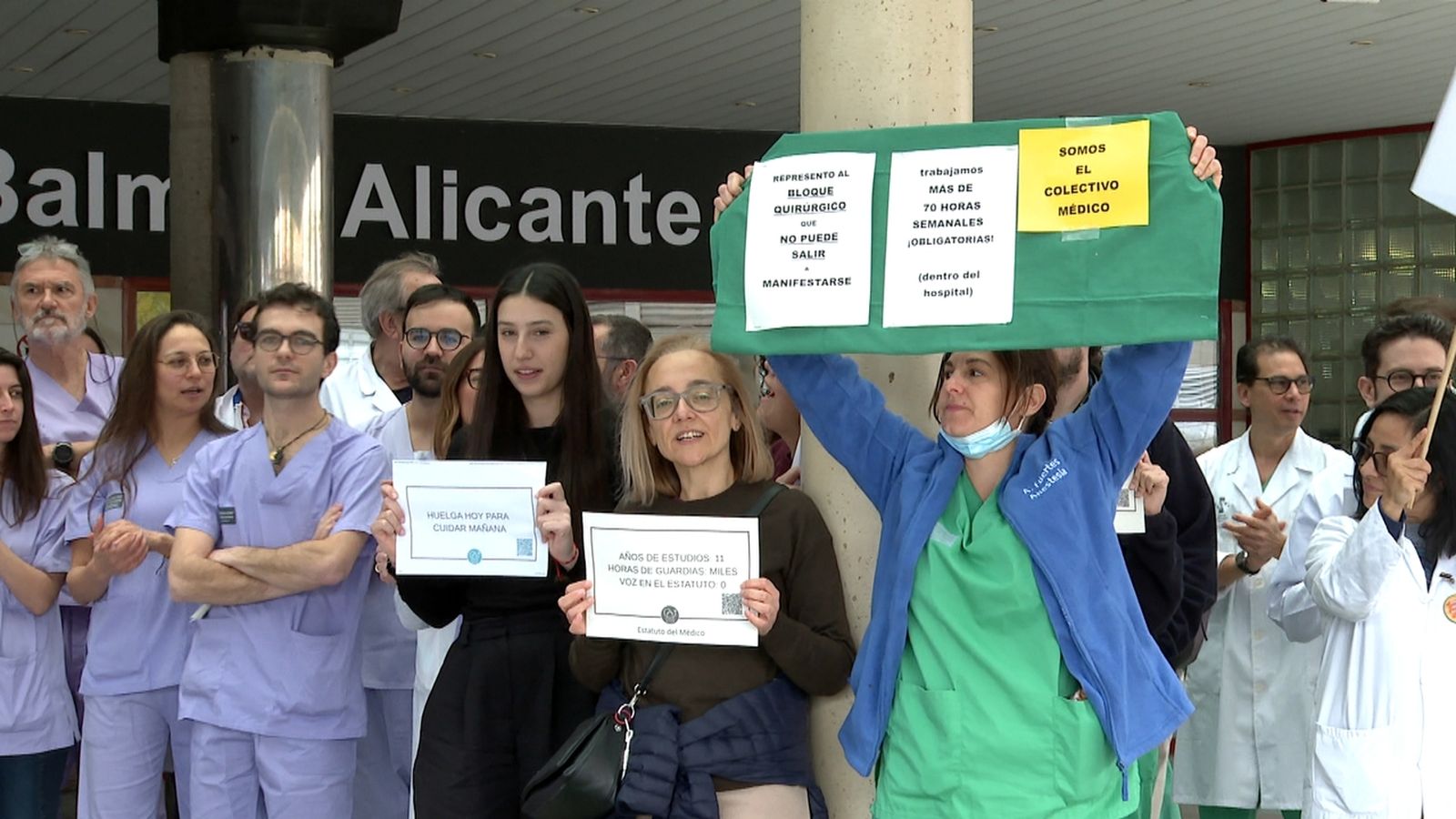 Concentració dels professionals mèdics a Alacant