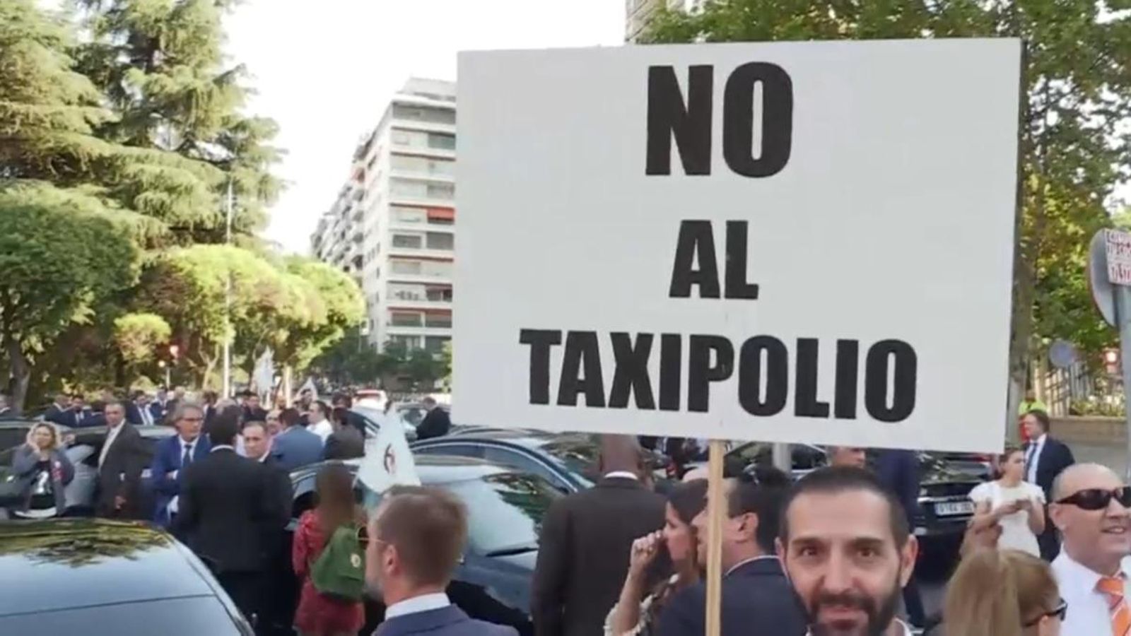 La manifestació ha acabat davant el Ministeri de Foment