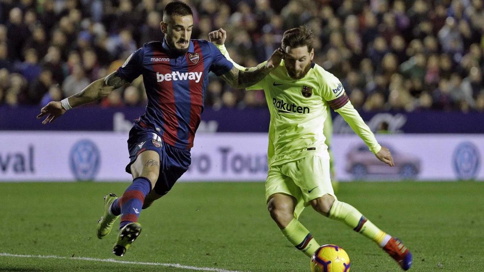 Leo Messi ha aconseguit un "hat-trick" | Manuel Bruque (Efe)