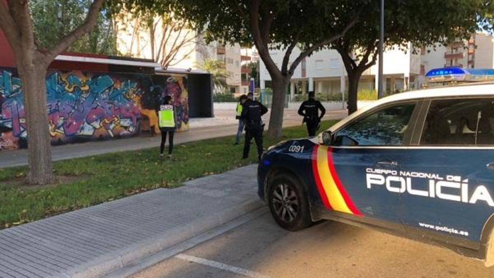 Detingut per abusar d’un menor de 13 anys a València