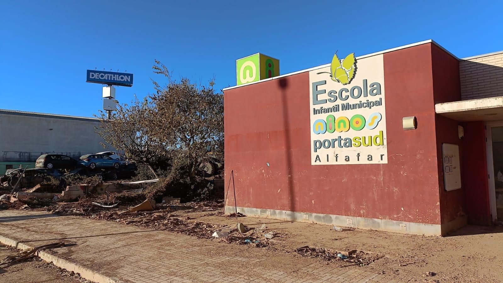Exterior de l’Escola Infantil Municipal Ninos Porta Sud, d’Alfafar